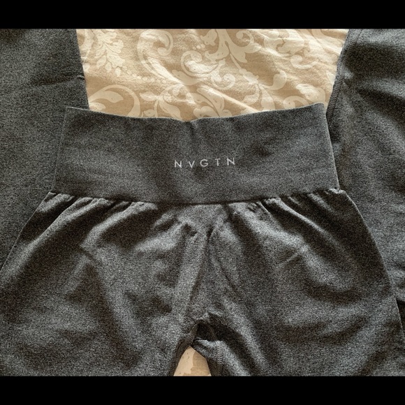 NVGTN NV Seamless Leggings Black Speckled - Picture 2 of 3